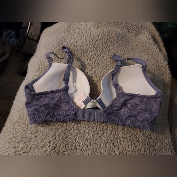 Victoria secret 32C Dream Angel silver lace over cream - Picture 10 of 15